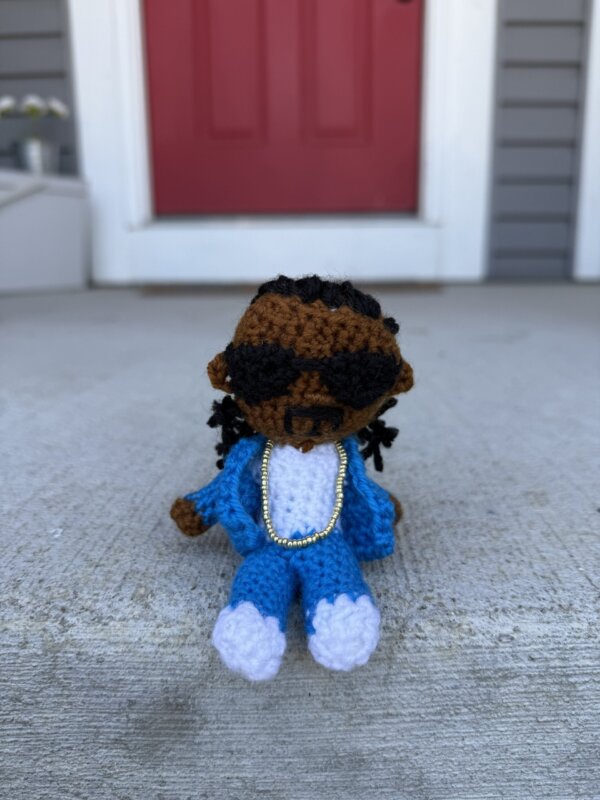 Snoop on a Stoop Crocheted Figurine